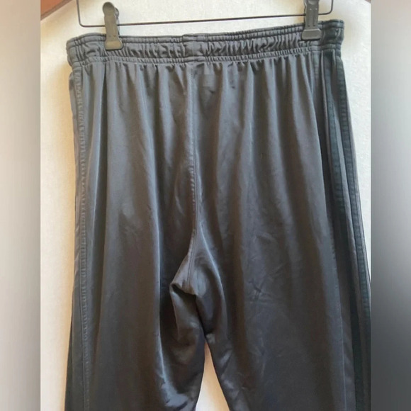 Adidas 3 stripe track pants Sz L - Picture 5 of 11
